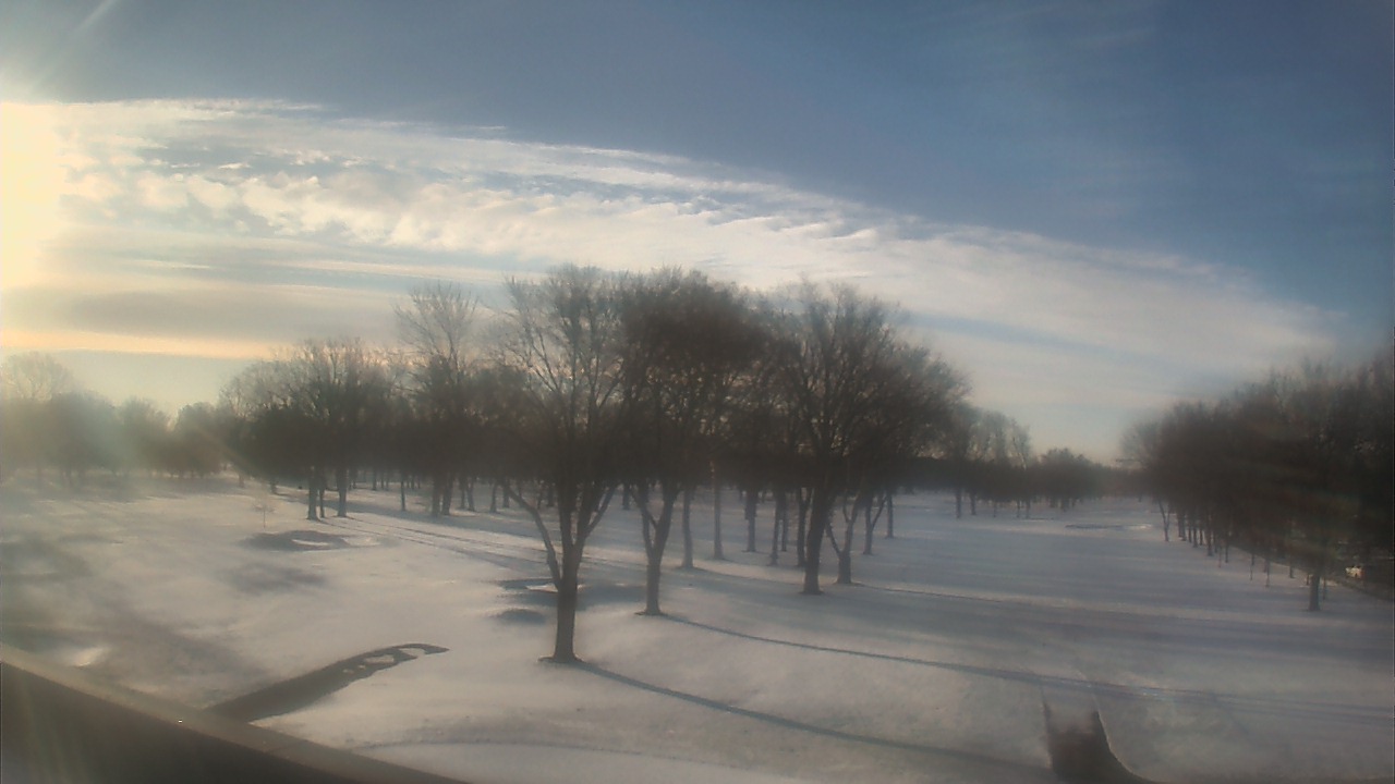 Thumbnail for current weather camera view from Beach Grove Golf and Country Club in Tecumseh, Ontario