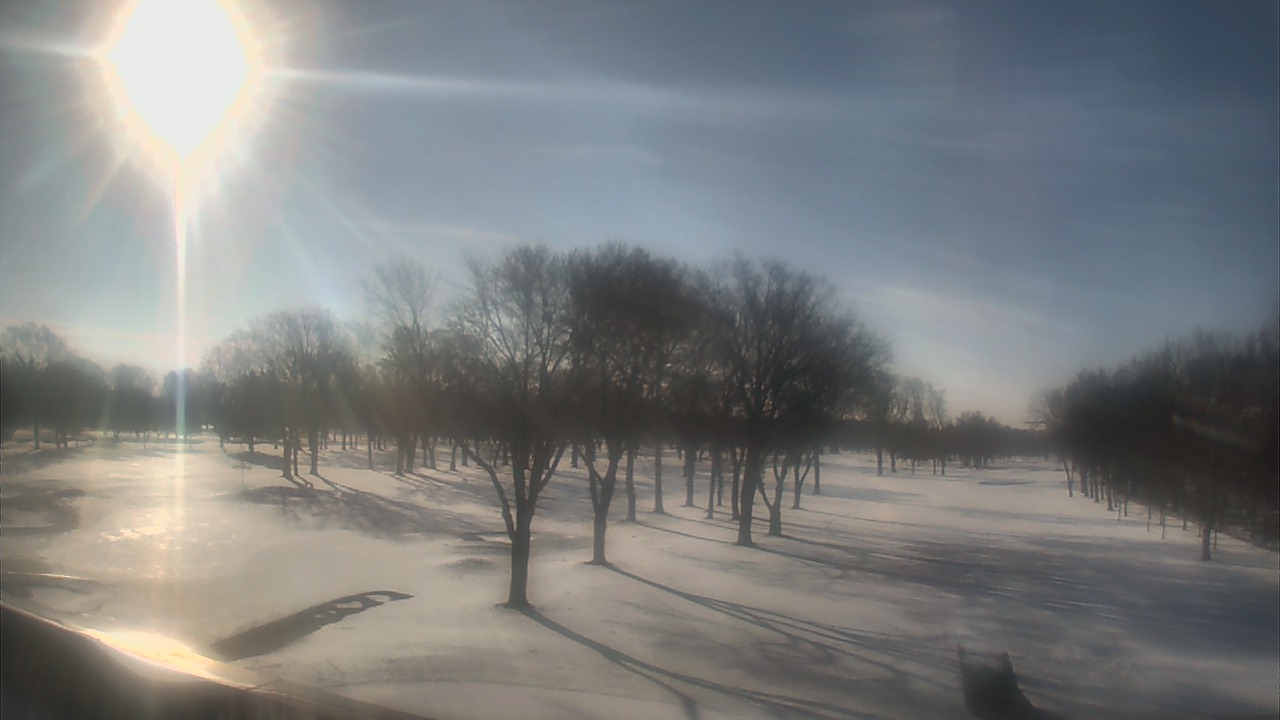 Thumbnail for current weather camera view from Beach Grove Golf and Country Club in Tecumseh, Ontario