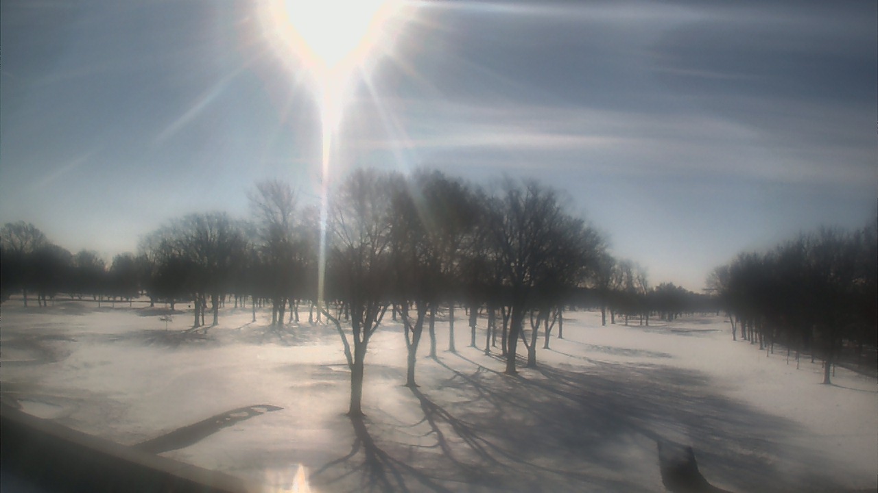 Thumbnail for current weather camera view from Beach Grove Golf and Country Club in Tecumseh, Ontario