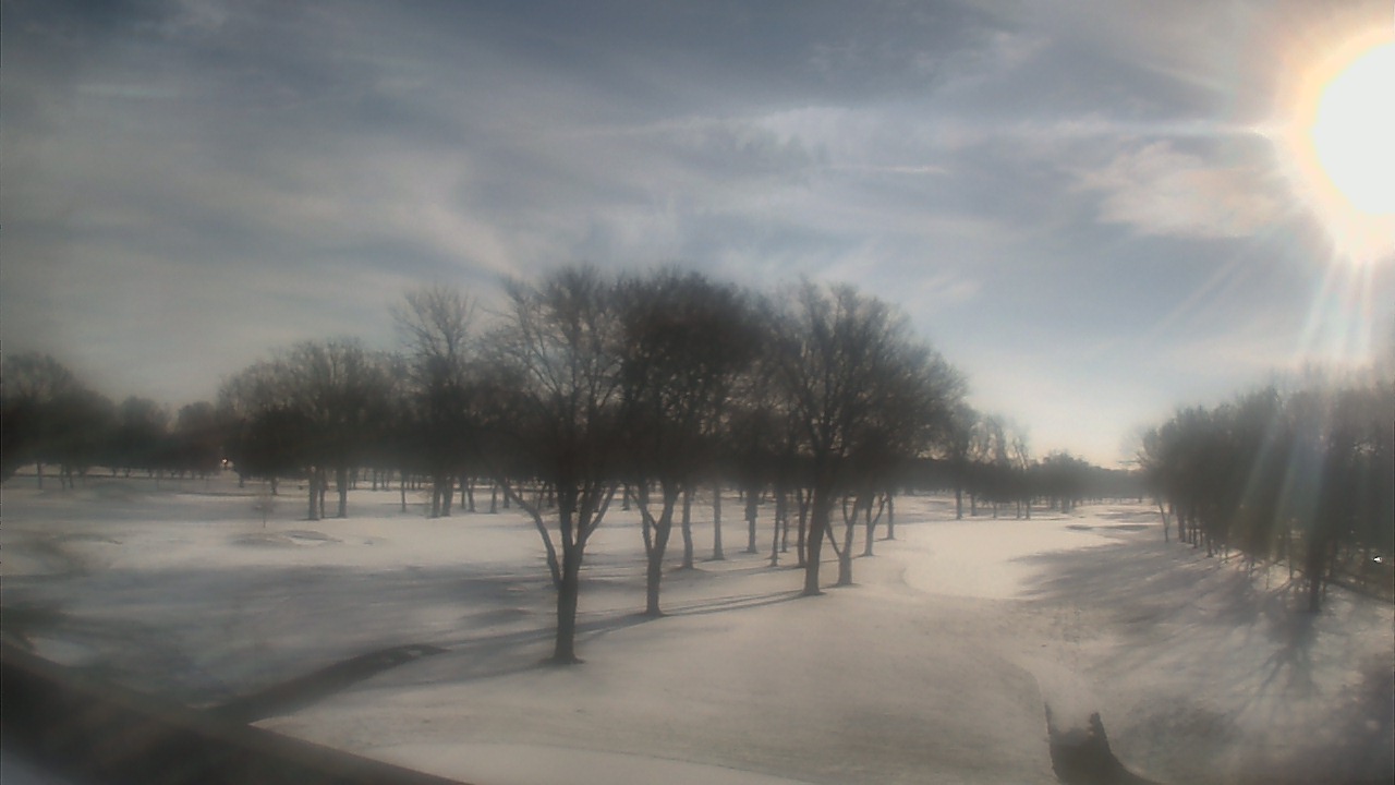 Thumbnail for current weather camera view from Beach Grove Golf and Country Club in Tecumseh, Ontario