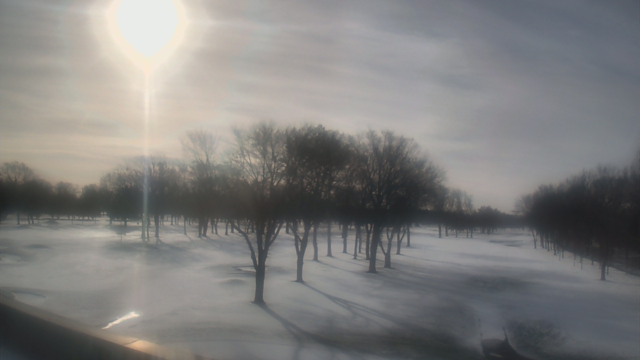 Thumbnail for current weather camera view from Beach Grove Golf and Country Club in Tecumseh, Ontario