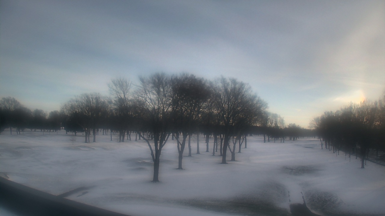 Thumbnail for current weather camera view from Beach Grove Golf and Country Club in Tecumseh, Ontario