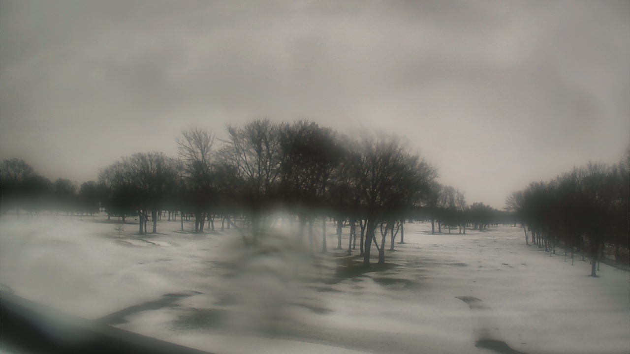 Thumbnail for current weather camera view from Beach Grove Golf and Country Club in Tecumseh, Ontario