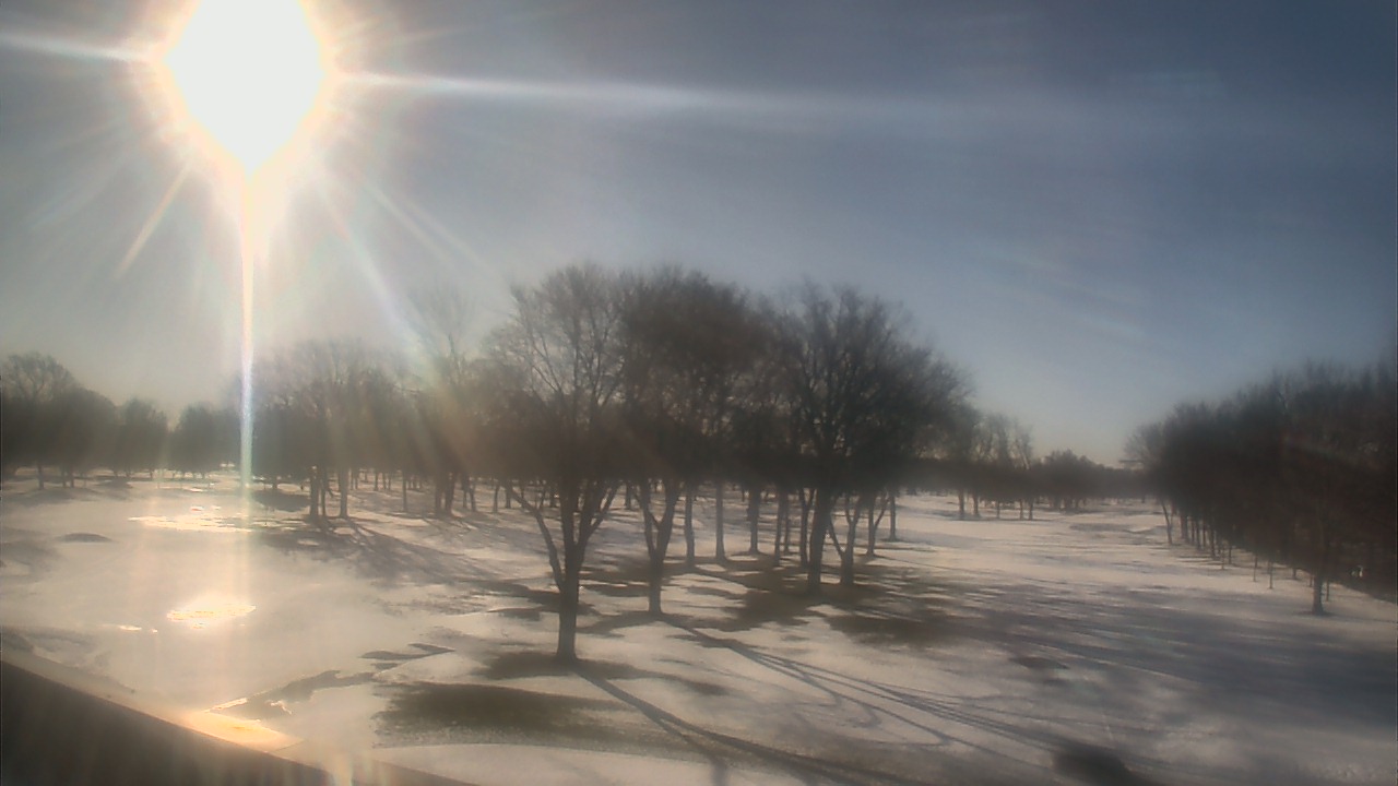 Thumbnail for current weather camera view from Beach Grove Golf and Country Club in Tecumseh, Ontario