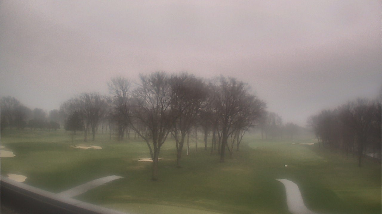 Thumbnail for current weather camera view from Beach Grove Golf and Country Club in Tecumseh, Ontario