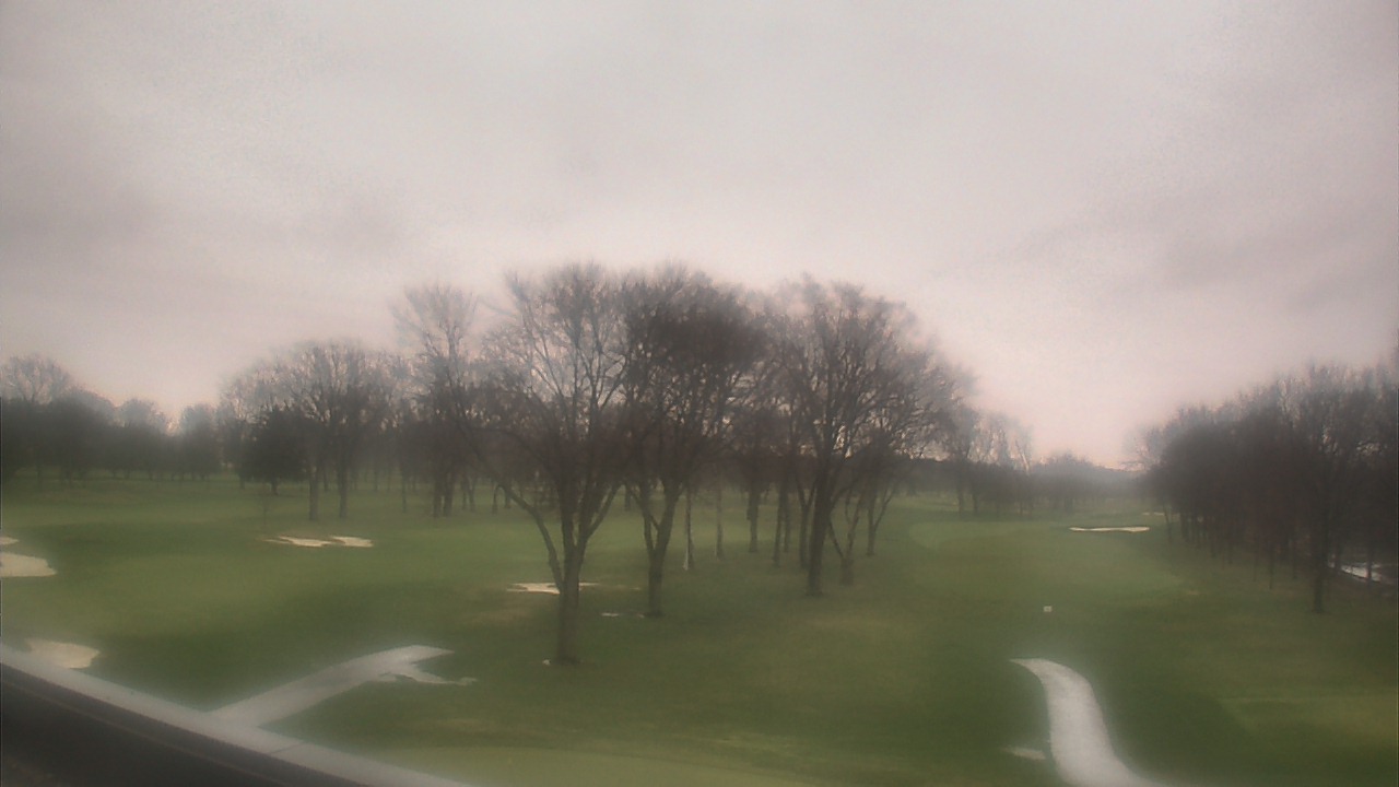 Thumbnail for current weather camera view from Beach Grove Golf and Country Club in Tecumseh, Ontario