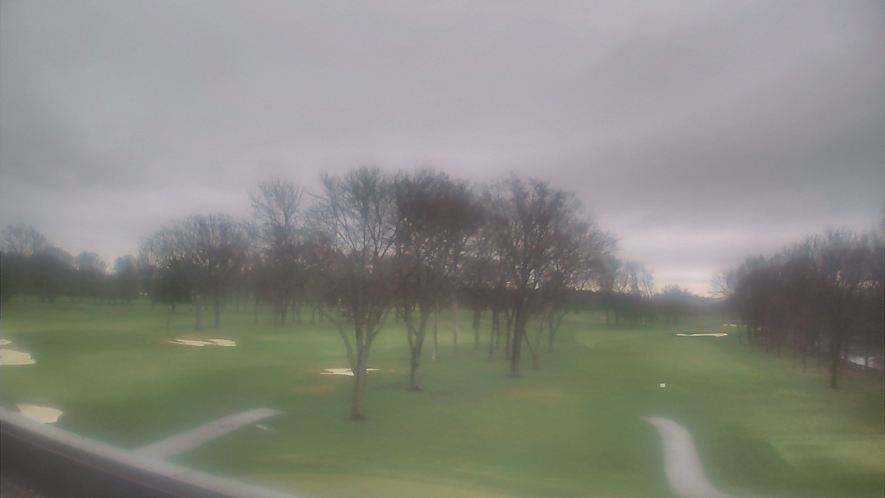 Thumbnail for current weather camera view from Beach Grove Golf and Country Club in Tecumseh, Ontario
