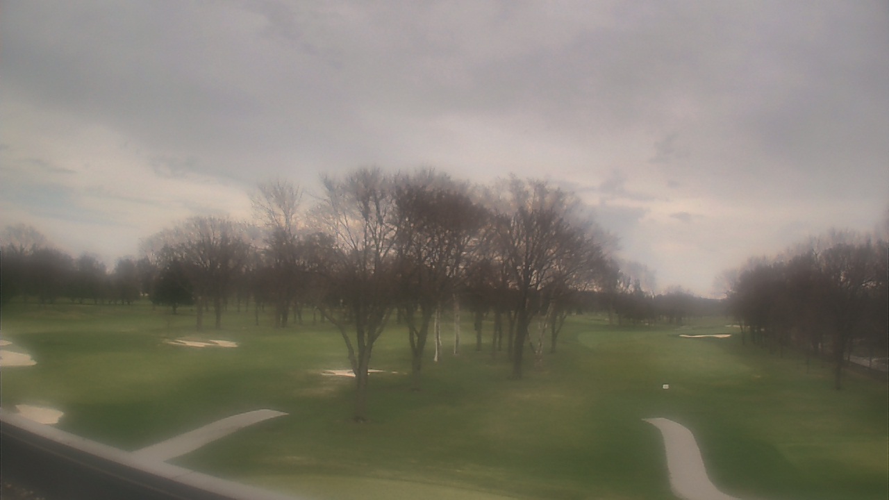 Thumbnail for current weather camera view from Beach Grove Golf and Country Club in Tecumseh, Ontario