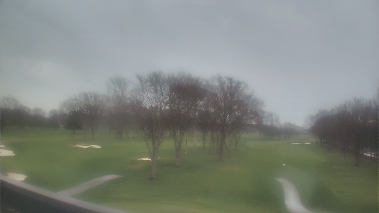 Thumbnail for current weather camera view from Beach Grove Golf and Country Club in Tecumseh, Ontario