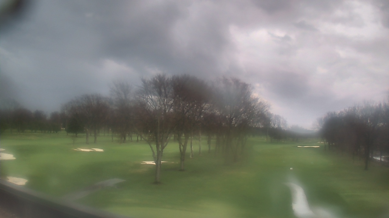 Thumbnail for current weather camera view from Beach Grove Golf and Country Club in Tecumseh, Ontario
