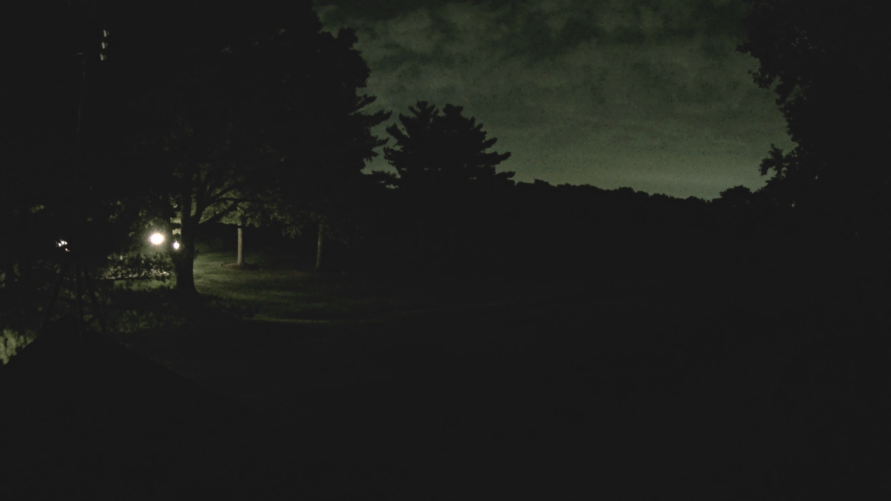 Thumbnail for current weather camera view from The Grove Country Club in Long Grove, Illinois