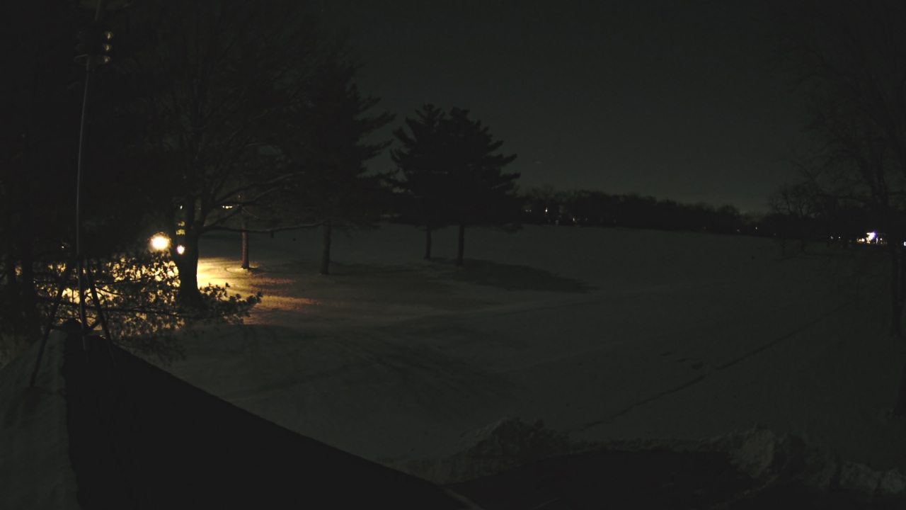 Thumbnail for current weather camera view from The Grove Country Club in Long Grove, Illinois