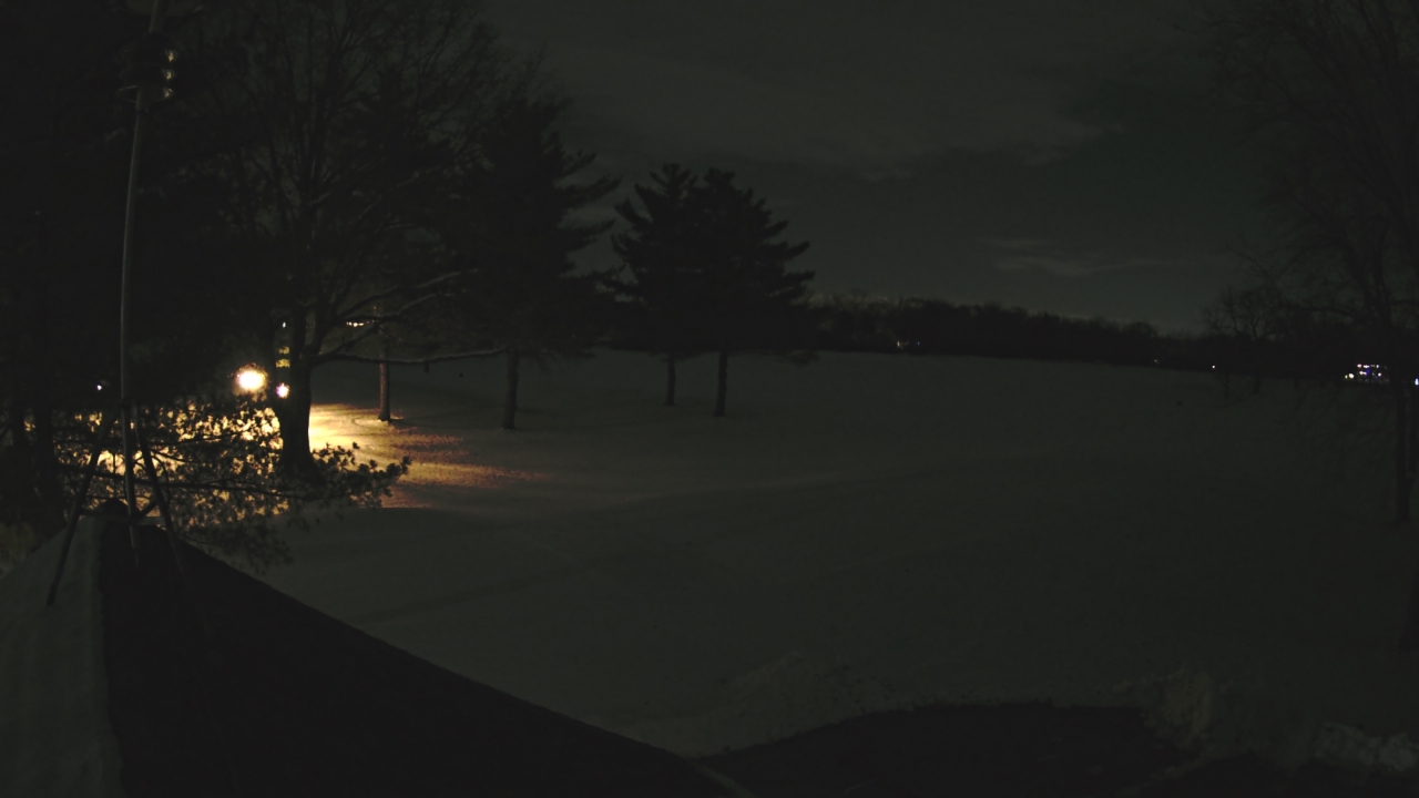 Thumbnail for current weather camera view from The Grove Country Club in Long Grove, Illinois