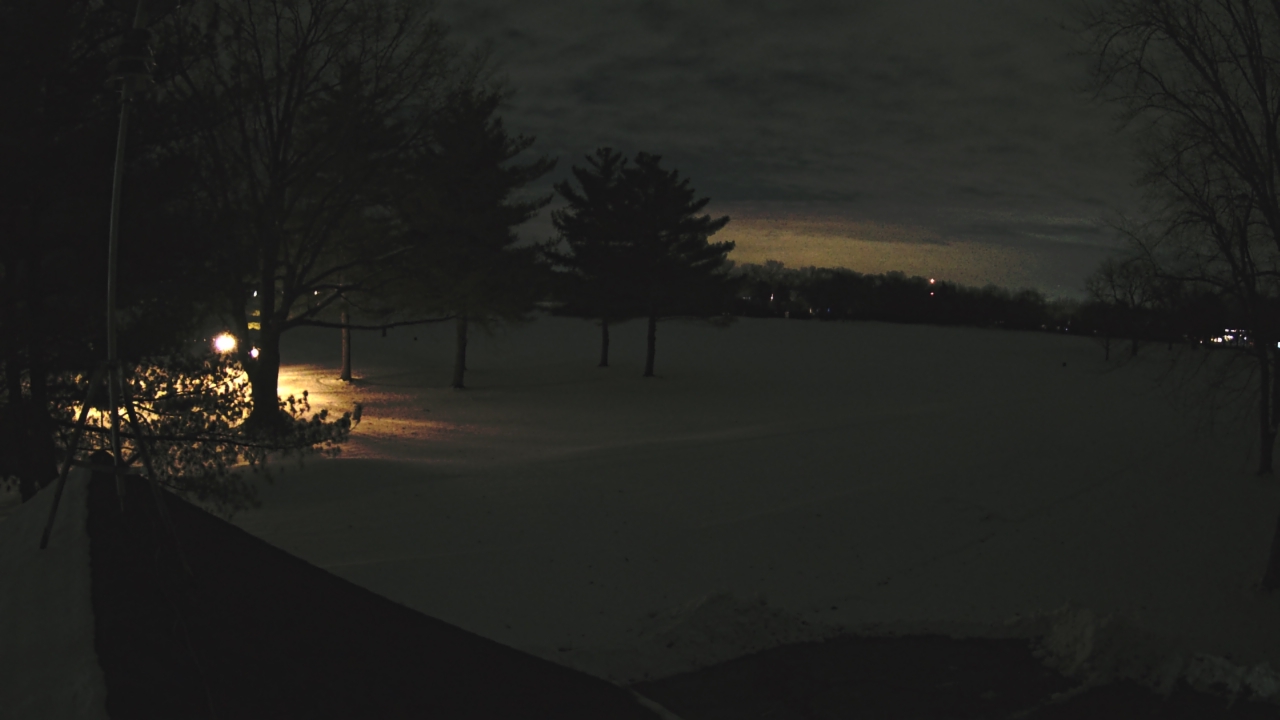 Thumbnail for current weather camera view from The Grove Country Club in Long Grove, Illinois