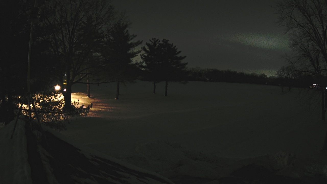 Thumbnail for current weather camera view from The Grove Country Club in Long Grove, Illinois