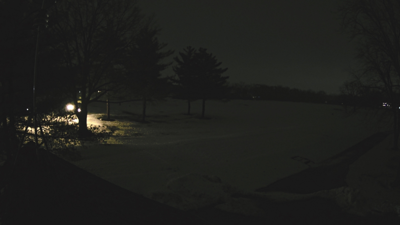 Thumbnail for current weather camera view from The Grove Country Club in Long Grove, Illinois