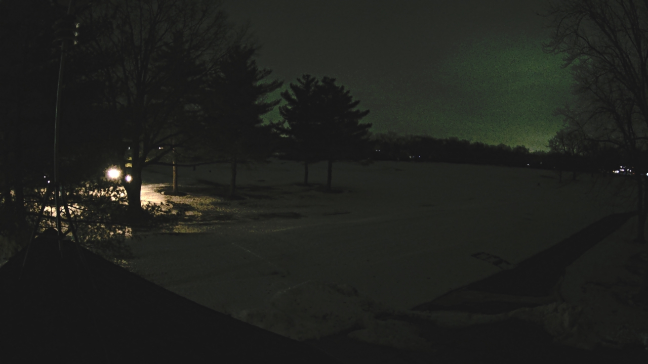 Thumbnail for current weather camera view from The Grove Country Club in Long Grove, Illinois