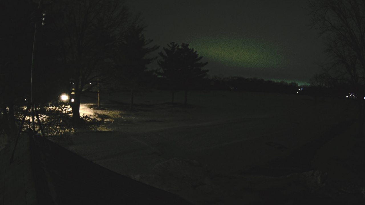 Thumbnail for current weather camera view from The Grove Country Club in Long Grove, Illinois