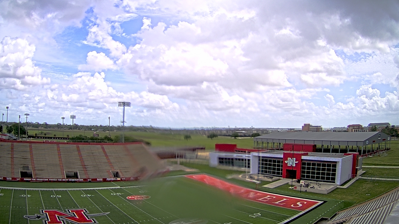 Thumbnail for current weather camera view from Nicholls State University in Thibodaux, Louisiana