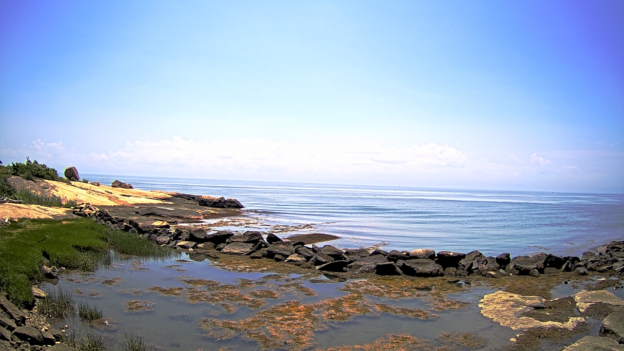 Thumbnail for current weather camera view from Outer Island  (Thimble Island Group) in Branford, Connecticut
