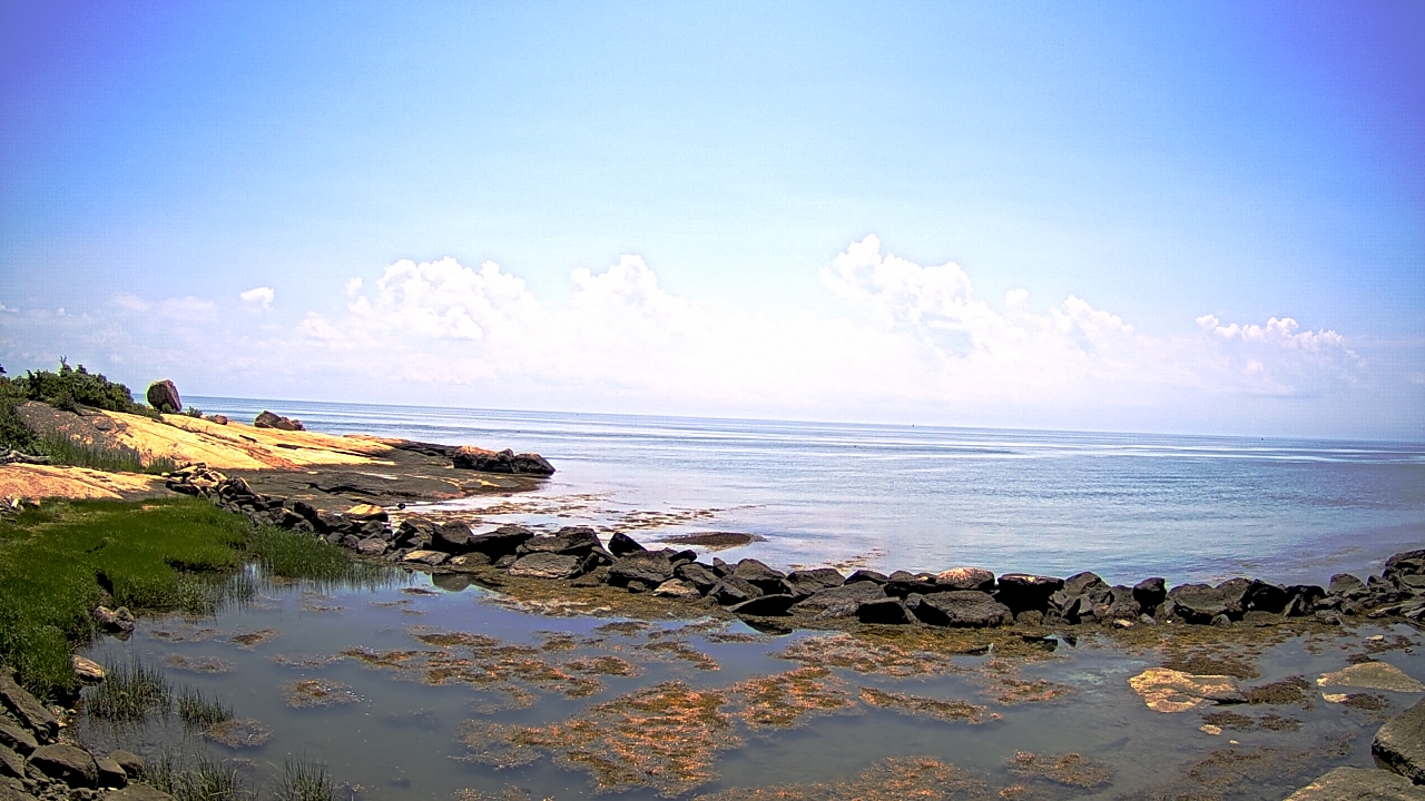 Thumbnail for current weather camera view from Outer Island  (Thimble Island Group) in Branford, Connecticut