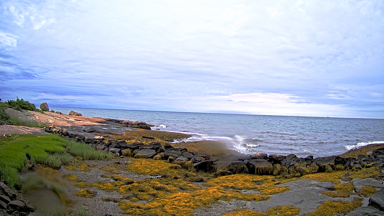 Thumbnail for current weather camera view from Outer Island  (Thimble Island Group) in Branford, Connecticut