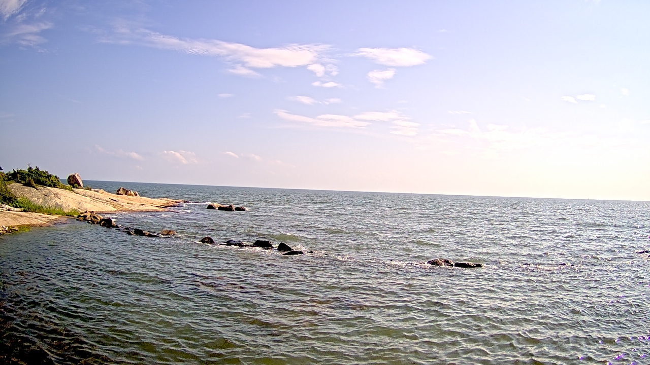 Thumbnail for current weather camera view from Outer Island  (Thimble Island Group) in Branford, Connecticut