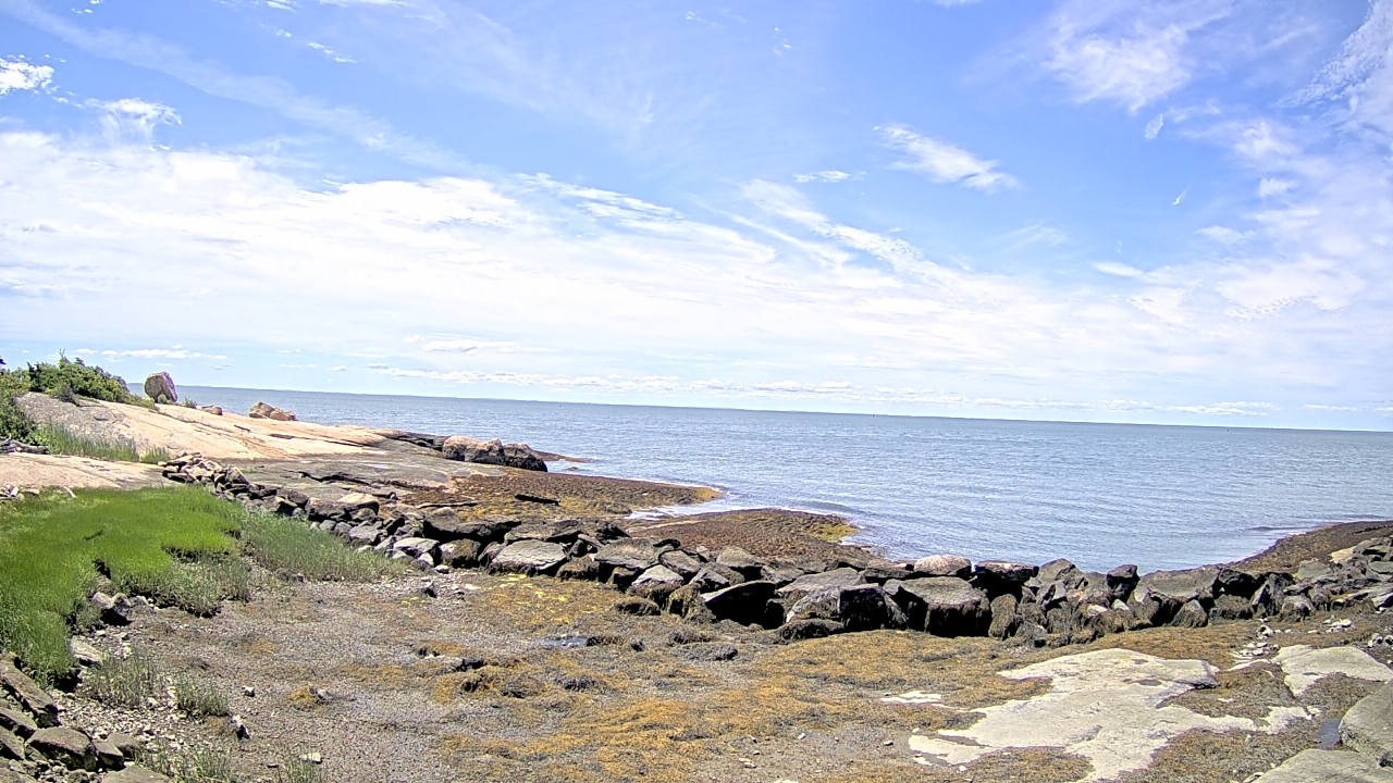 Thumbnail for current weather camera view from Outer Island  (Thimble Island Group) in Branford, Connecticut