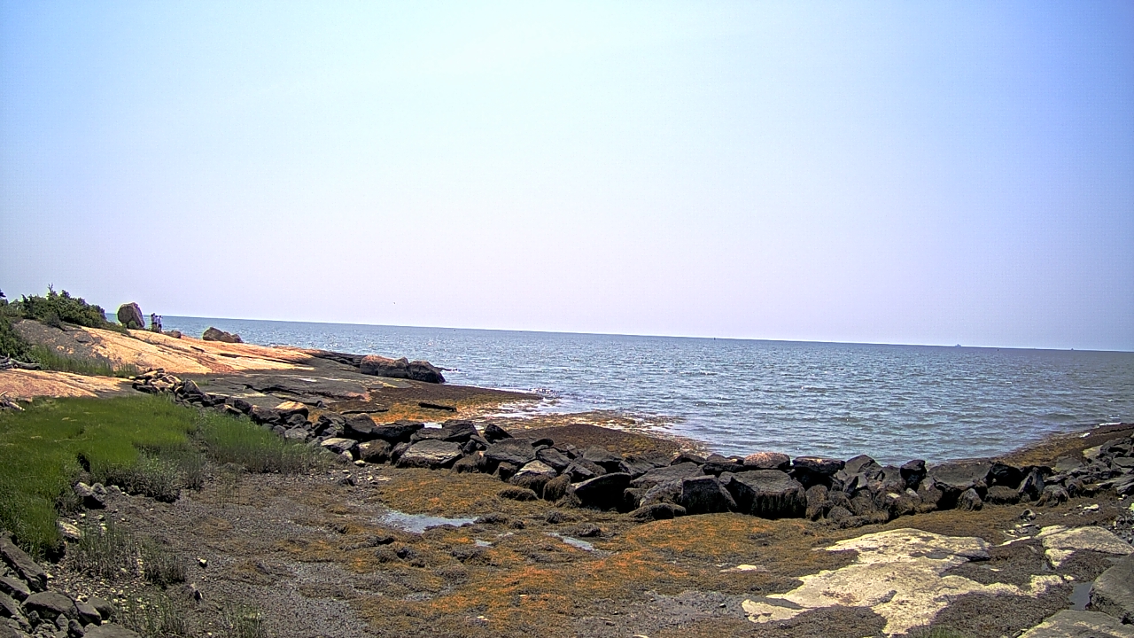 Thumbnail for current weather camera view from Outer Island  (Thimble Island Group) in Branford, Connecticut