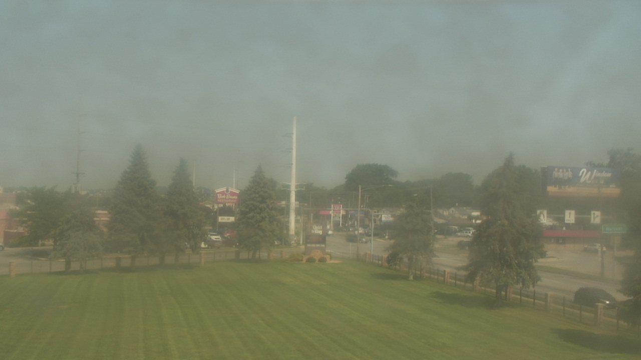 Thumbnail for current weather camera view from Christ the King School in Toledo, Ohio