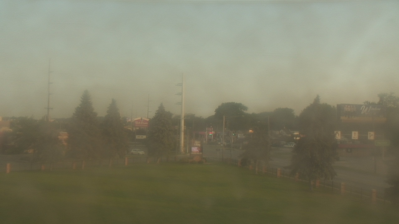 Thumbnail for current weather camera view from Christ the King School in Toledo, Ohio