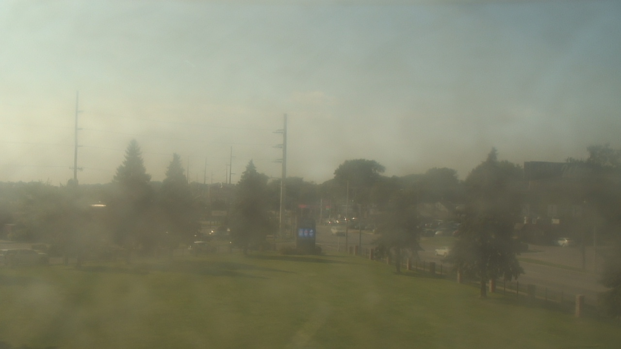Thumbnail for current weather camera view from Christ the King School in Toledo, Ohio