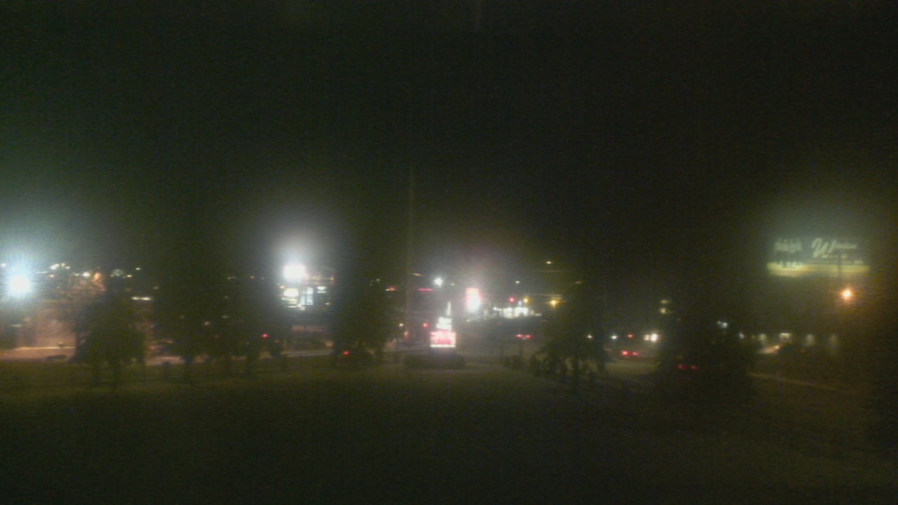 Thumbnail for current weather camera view from Christ the King School in Toledo, Ohio