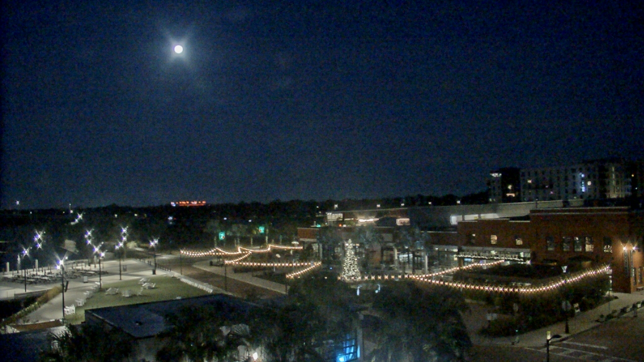 Thumbnail for current weather camera view from Armature Works in Tampa, Florida