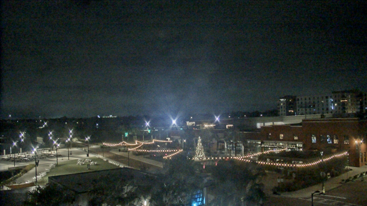 Thumbnail for current weather camera view from Armature Works in Tampa, Florida