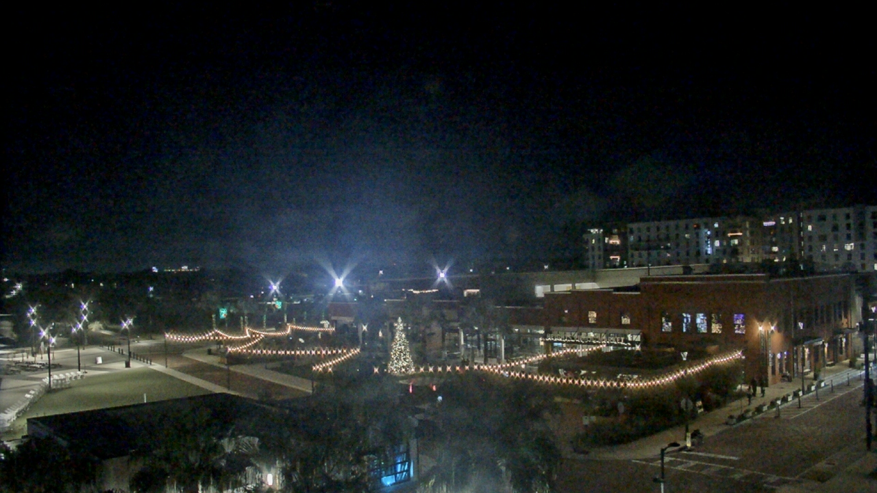Thumbnail for current weather camera view from Armature Works in Tampa, Florida