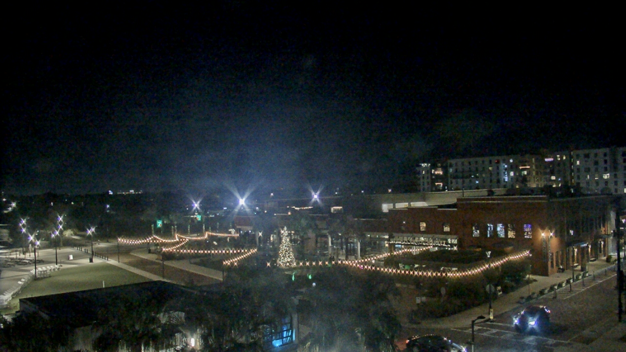 Thumbnail for current weather camera view from Armature Works in Tampa, Florida