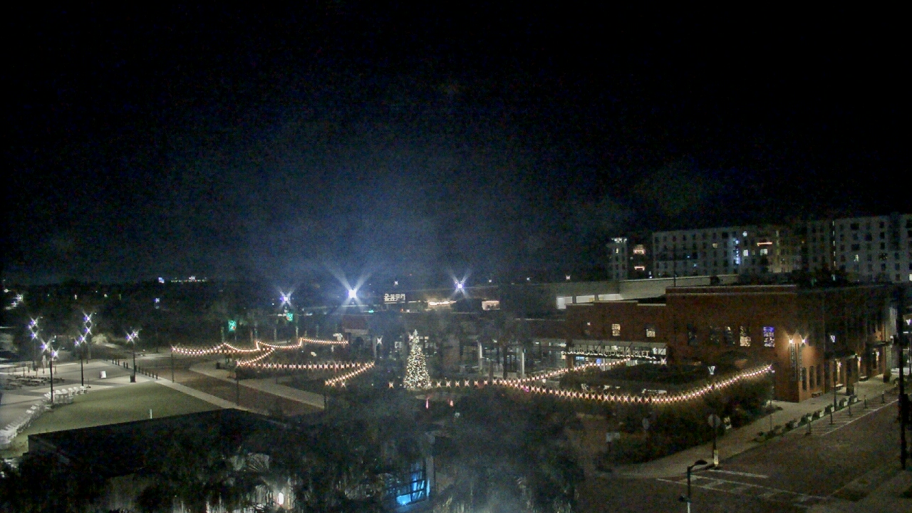 Thumbnail for current weather camera view from Armature Works in Tampa, Florida