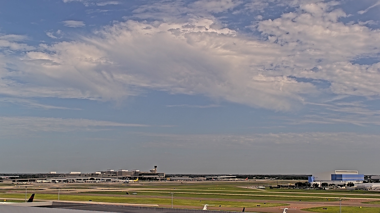 Thumbnail for current weather camera view from Renaissance Tampa International Plaza Hotel in Tampa, Florida