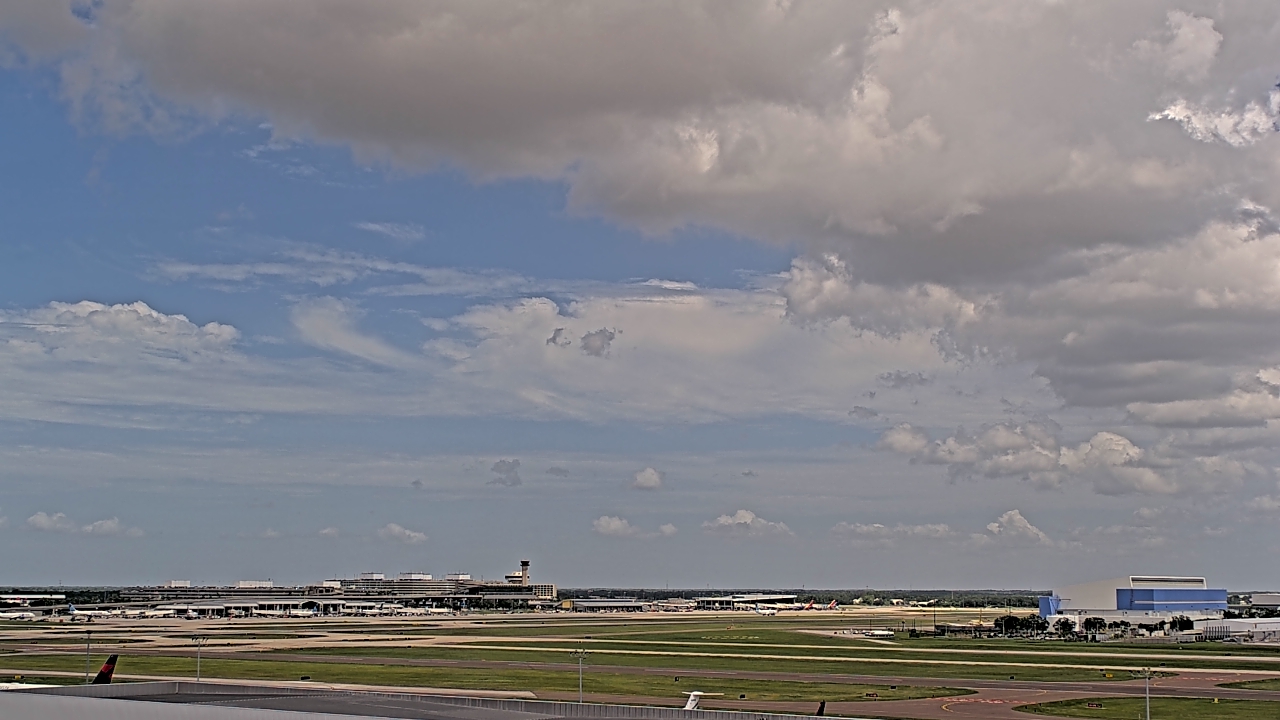 Thumbnail for current weather camera view from Renaissance Tampa International Plaza Hotel in Tampa, Florida