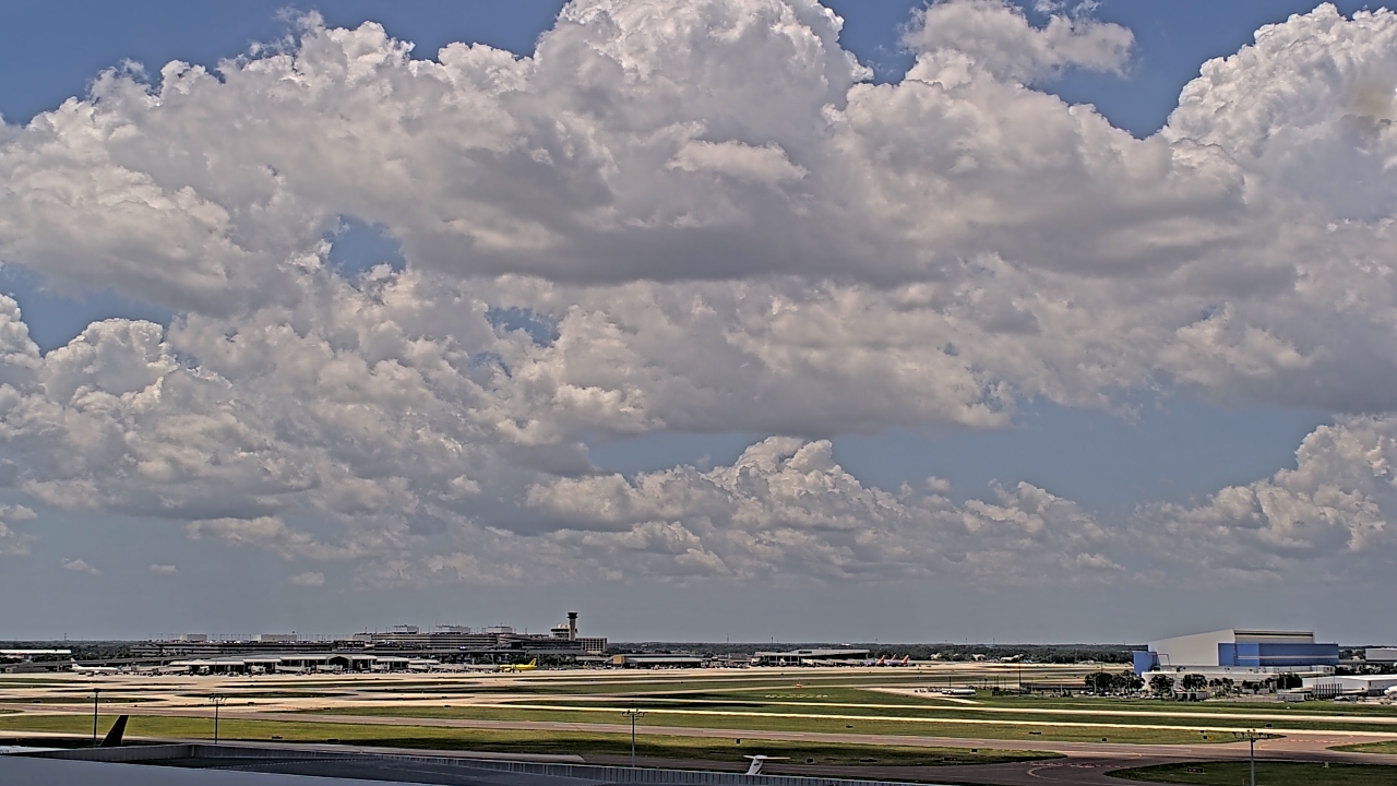 Thumbnail for current weather camera view from Renaissance Tampa International Plaza Hotel in Tampa, Florida