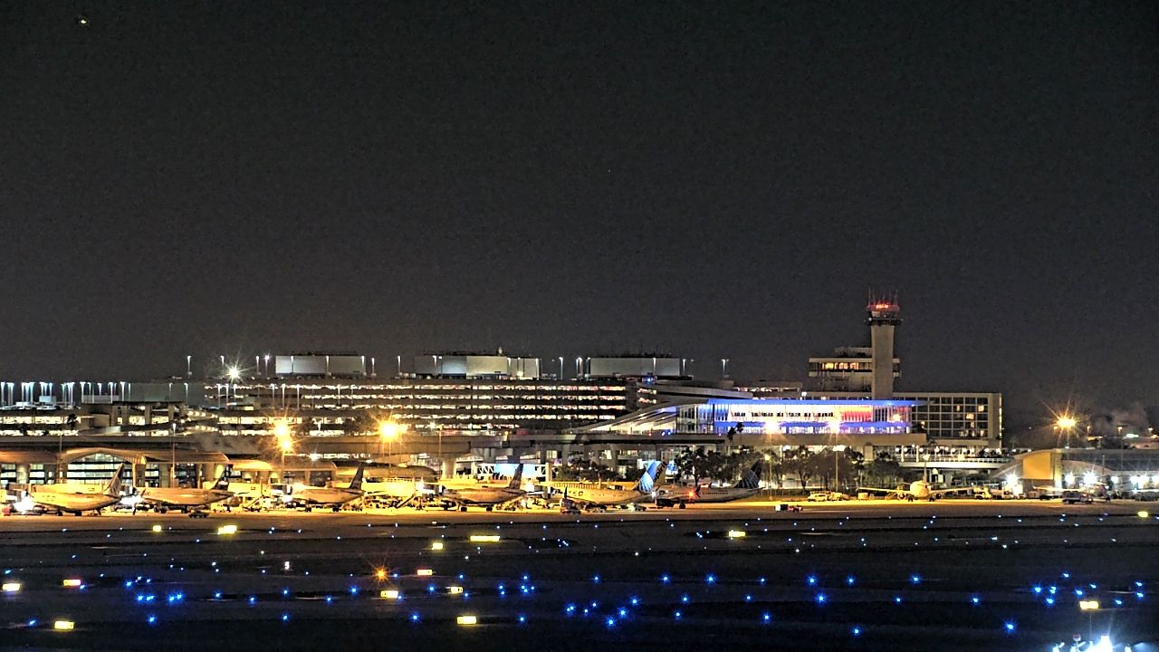 Thumbnail for current weather camera view from Renaissance Tampa International Plaza Hotel in Tampa, Florida