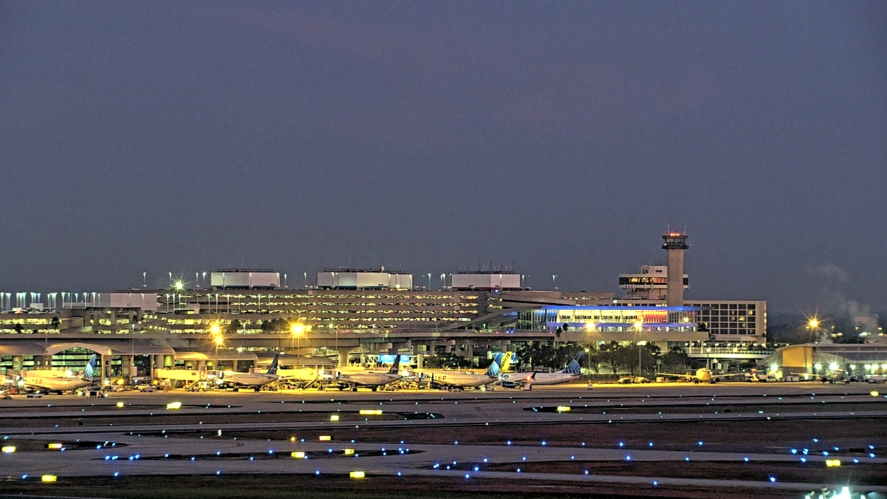 Thumbnail for current weather camera view from Renaissance Tampa International Plaza Hotel in Tampa, Florida