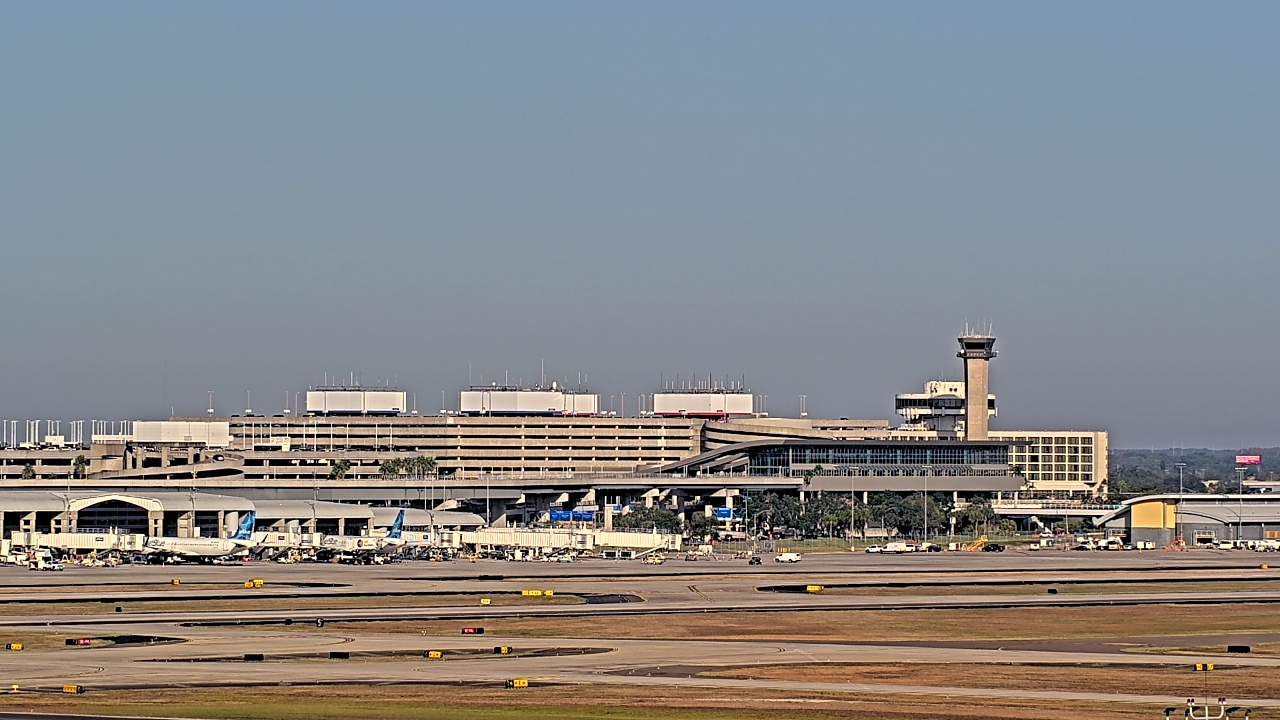 Thumbnail for current weather camera view from Renaissance Tampa International Plaza Hotel in Tampa, Florida
