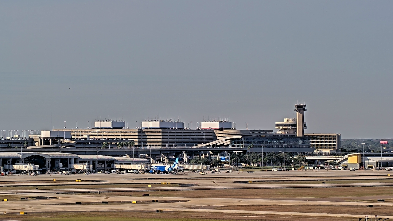 Thumbnail for current weather camera view from Renaissance Tampa International Plaza Hotel in Tampa, Florida