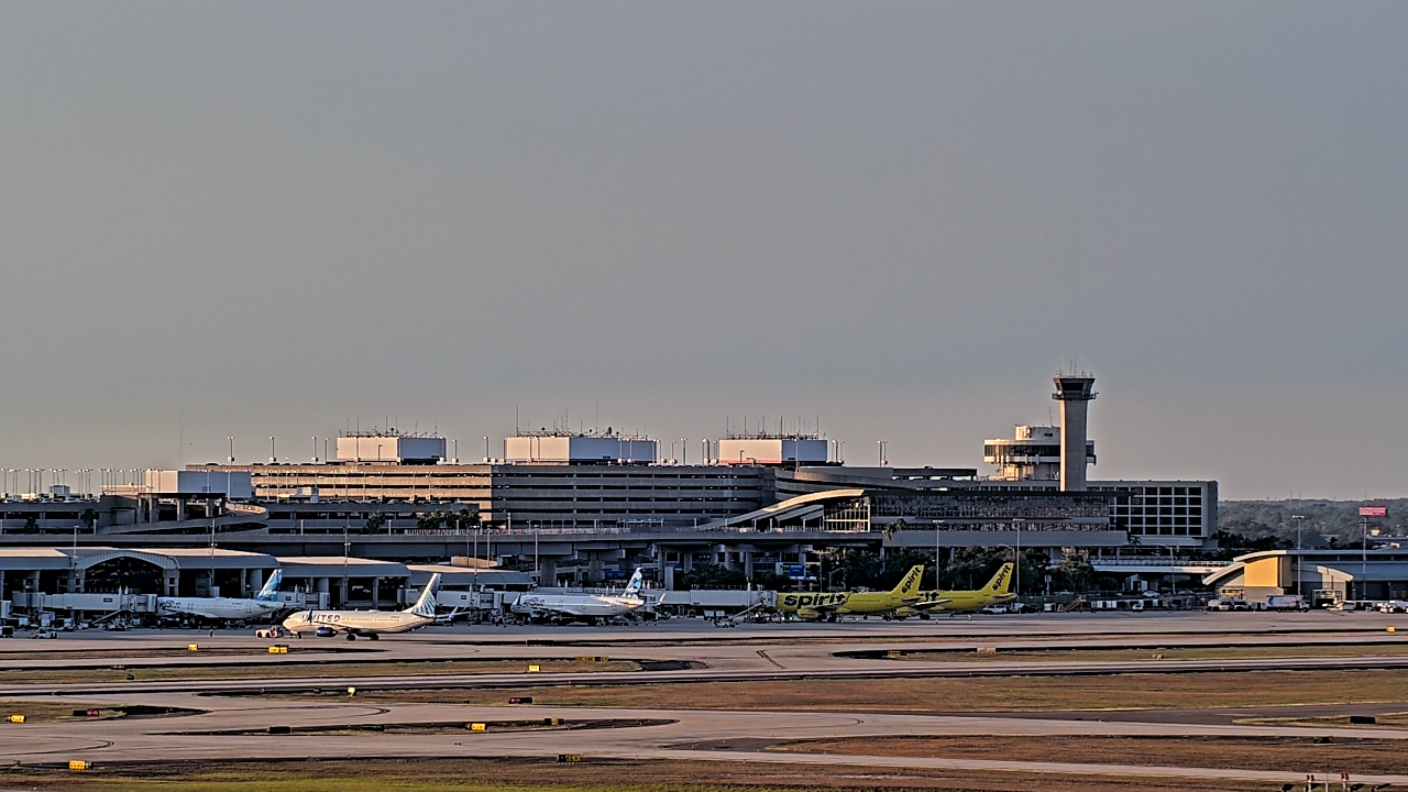 Thumbnail for current weather camera view from Renaissance Tampa International Plaza Hotel in Tampa, Florida