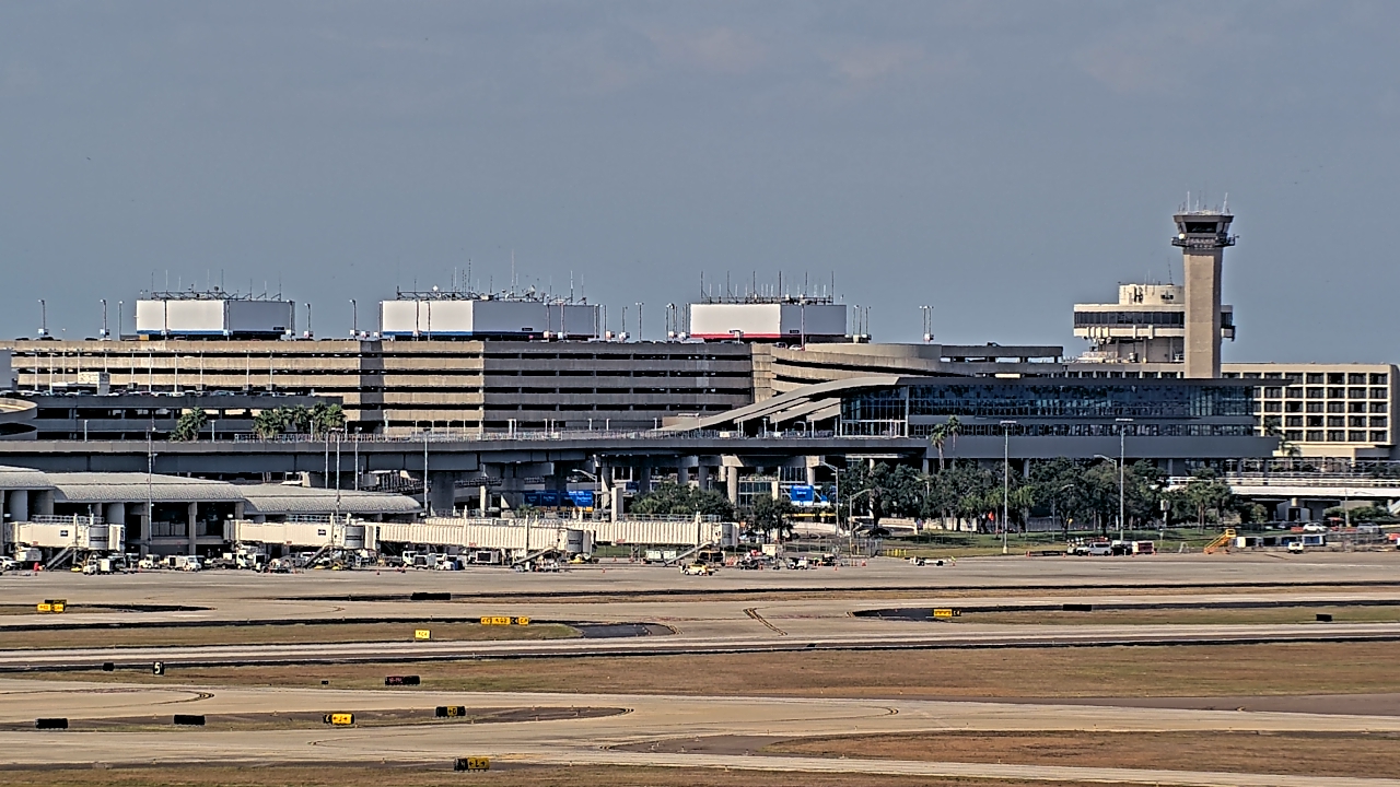 Thumbnail for current weather camera view from Renaissance Tampa International Plaza Hotel in Tampa, Florida