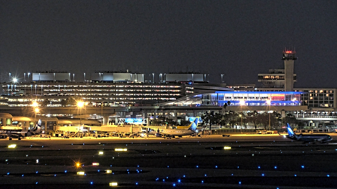 Thumbnail for current weather camera view from Renaissance Tampa International Plaza Hotel in Tampa, Florida