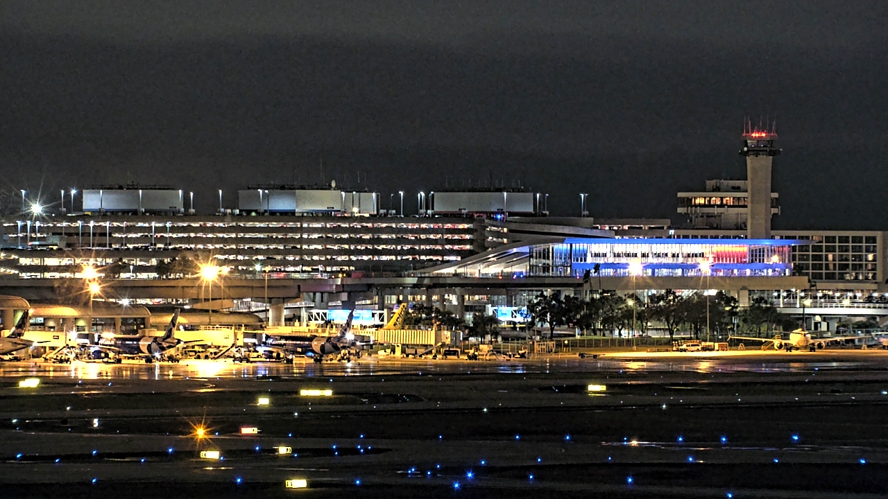 Thumbnail for current weather camera view from Renaissance Tampa International Plaza Hotel in Tampa, Florida
