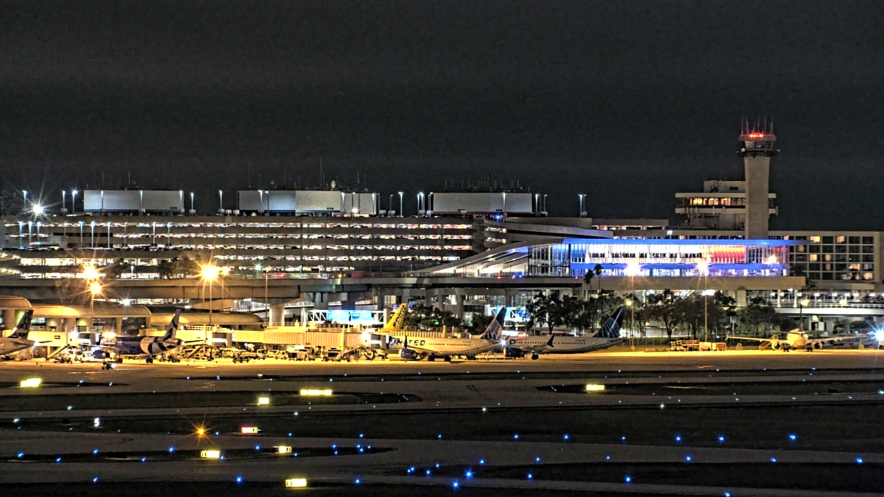 Thumbnail for current weather camera view from Renaissance Tampa International Plaza Hotel in Tampa, Florida